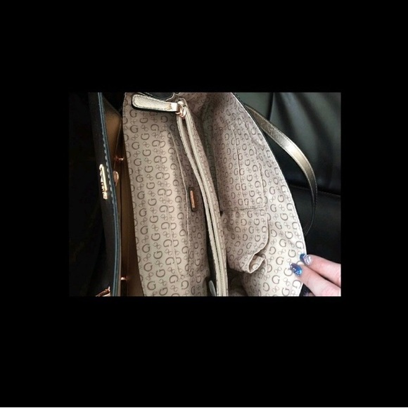 Guess Rose Gold Handbag Like New - Picture 3 of 6